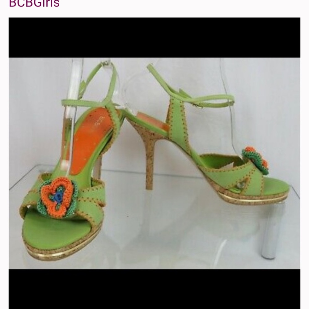 BCBG girls heels